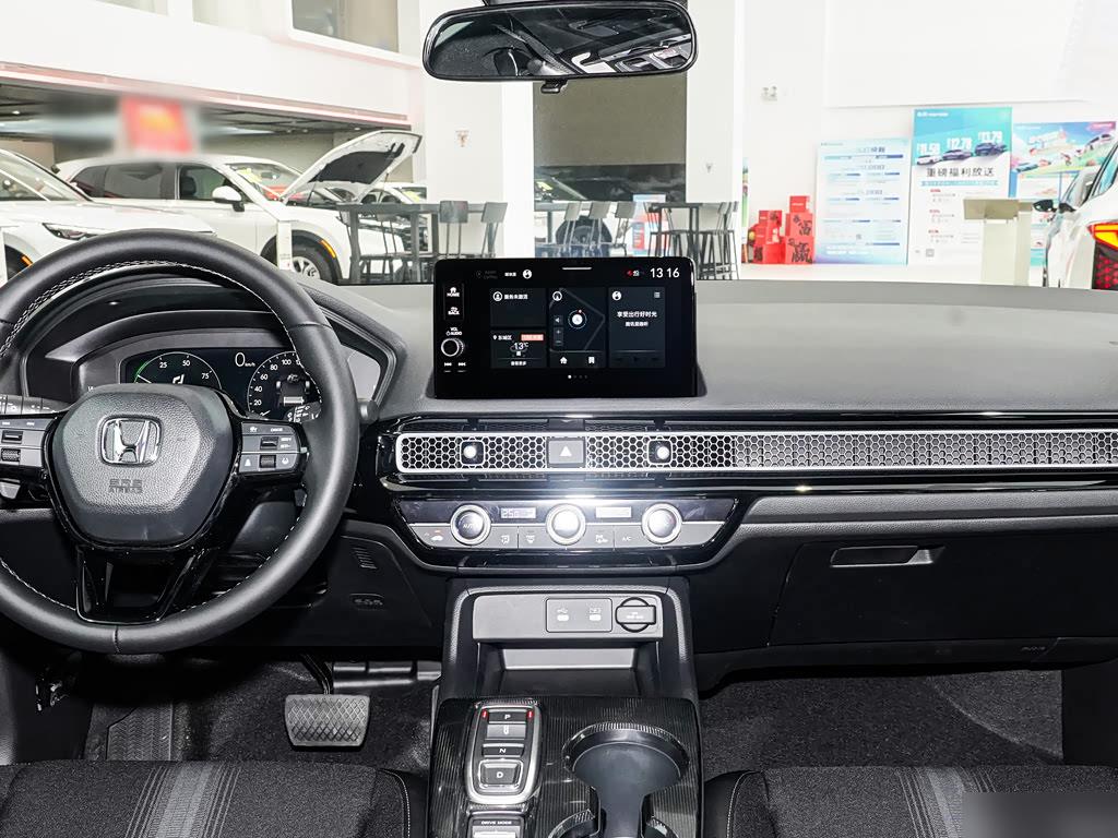 Honda Civic 2.0L e:HEV Hybrid Pro, фото 11