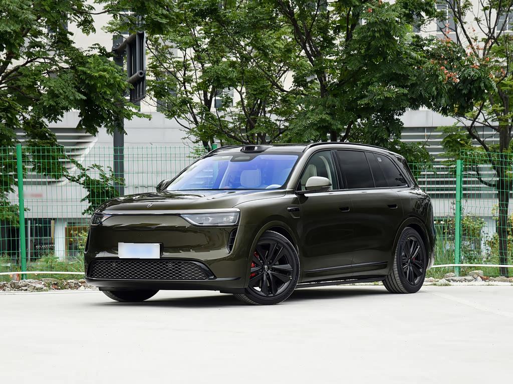 AITO M8 EV Ultra 6-seat AWD 192-line LiDAR
