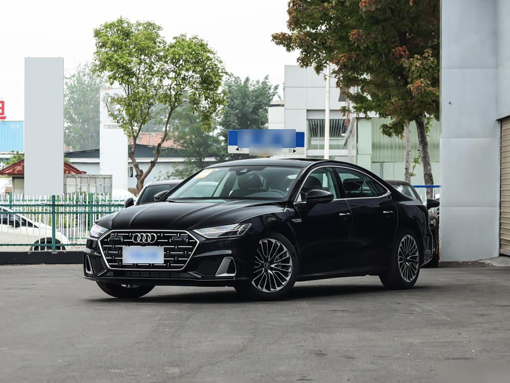 Audi A7L 45 TFSI Luxury, фото 2