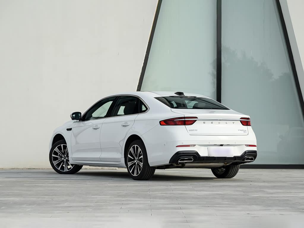 Geely Preface i-HEV Hybrid, фото 6