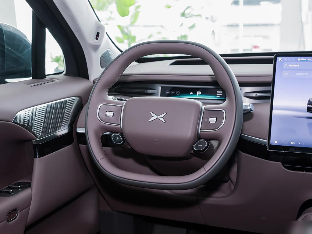 Xpeng GX EV 750 AWD Ultra Flagship, фото 15