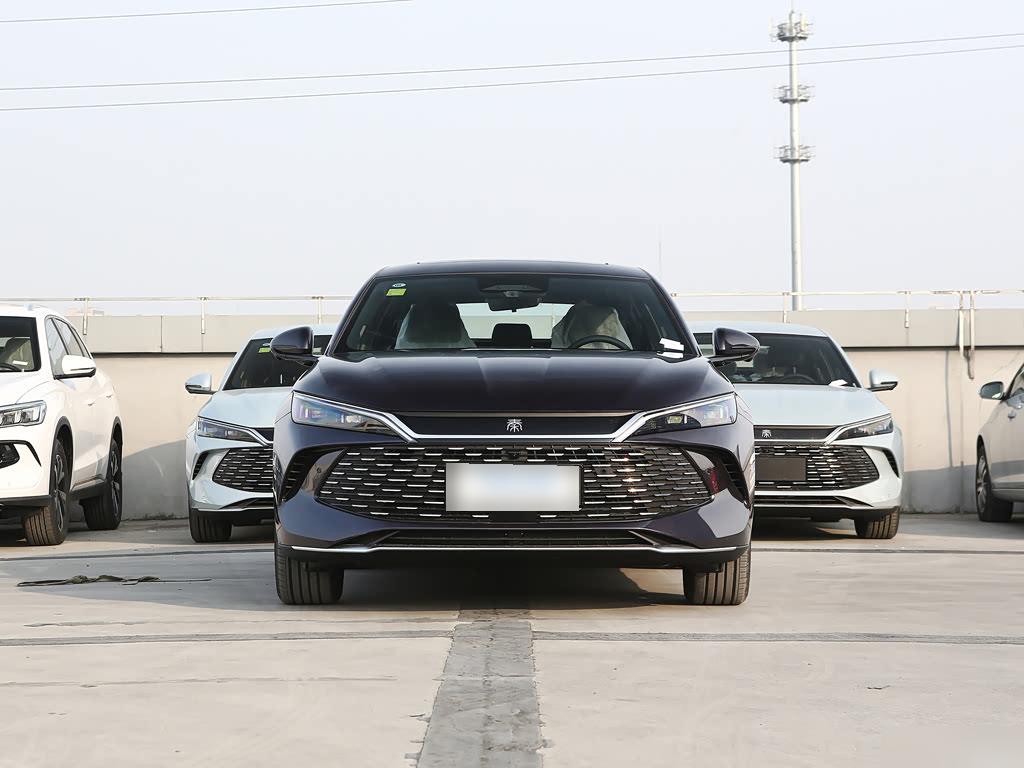 BYD Qin L DM-i ADAS 120 km, фото 3
