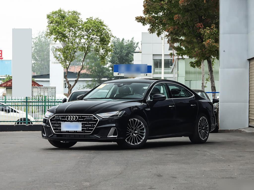 Audi A7L 45 TFSI Luxury