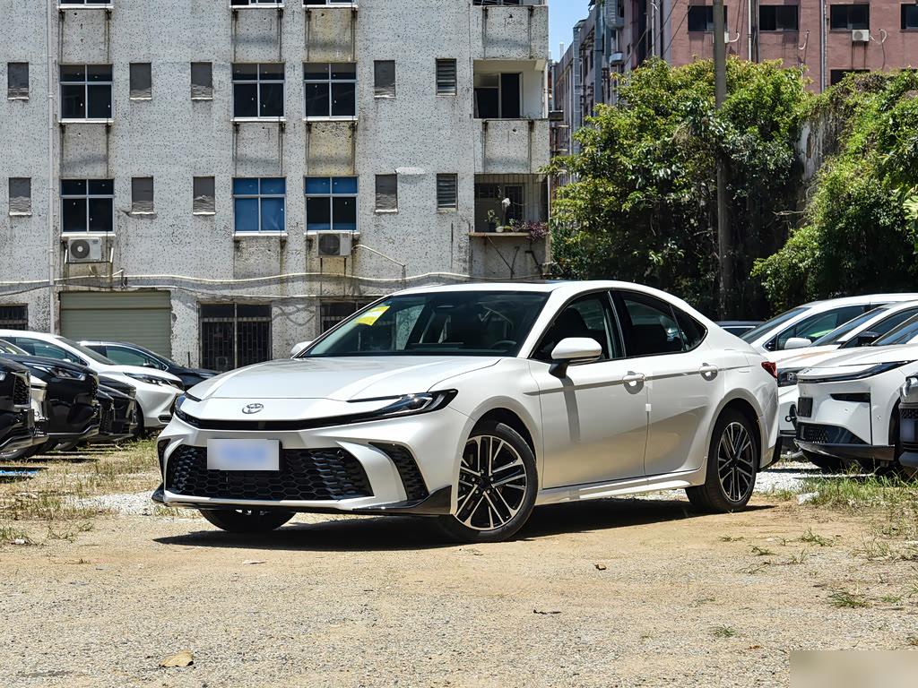 Toyota Camry Hybrid 2.0HG Prestige