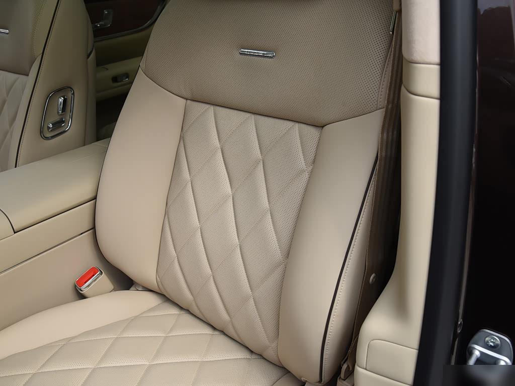 AITO M9 EV Ultra 6-seat, фото 20