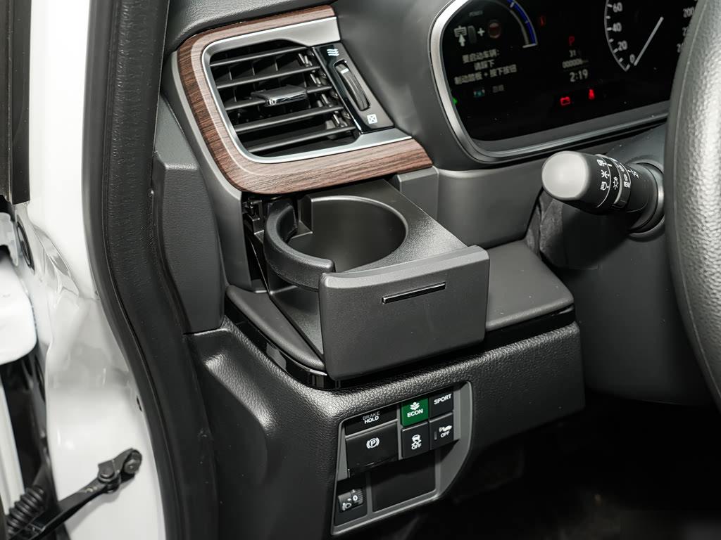 Honda Odyssey 2.0L e:HEV, фото 17