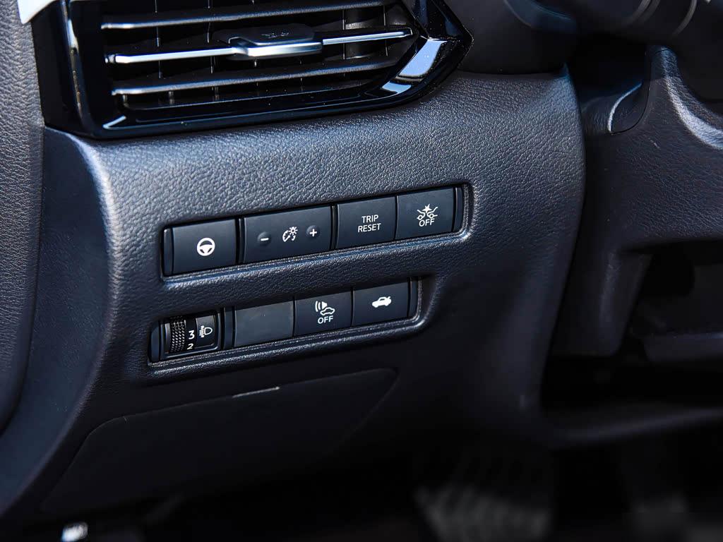 Nissan Sylphy e-Power Premium Luxury Ultra, фото 12