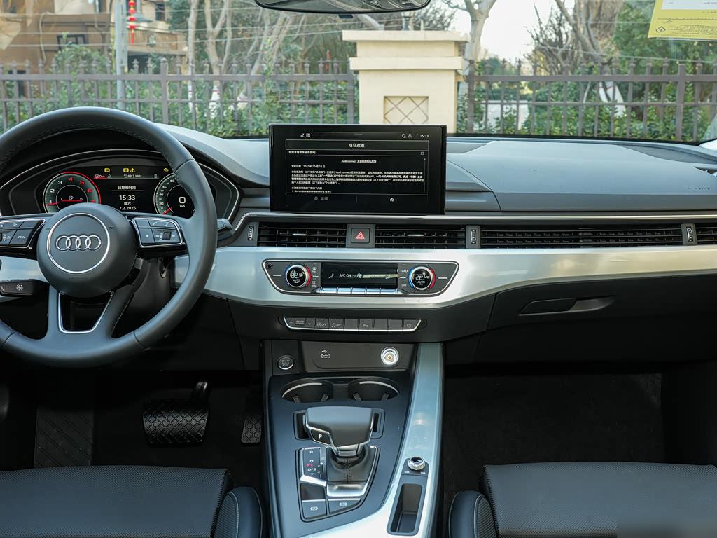 Audi A4L 40 TFSI, фото 12