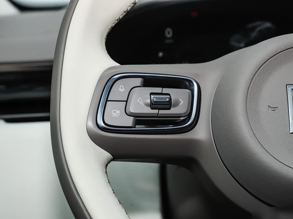 Zeekr 7X 103 kWh AWD Ultra, фото 15