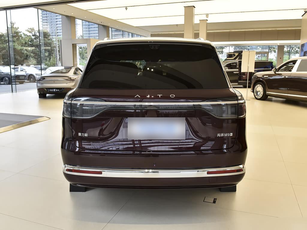 AITO M9 EV Ultra 5-seat, фото 7