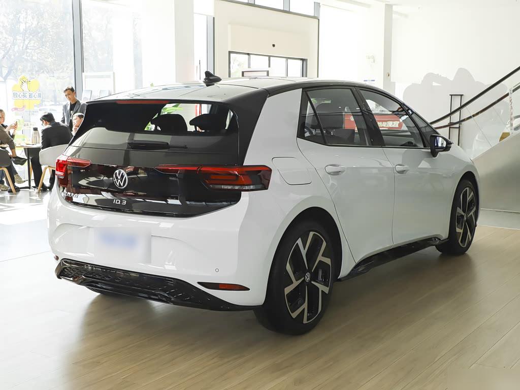 Volkswagen ID.3 GTX, фото 6