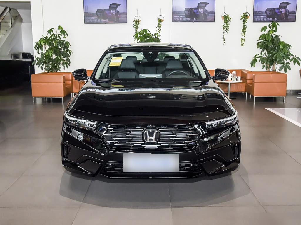 Honda Accord Sport 260TURBO Luxury, фото 2
