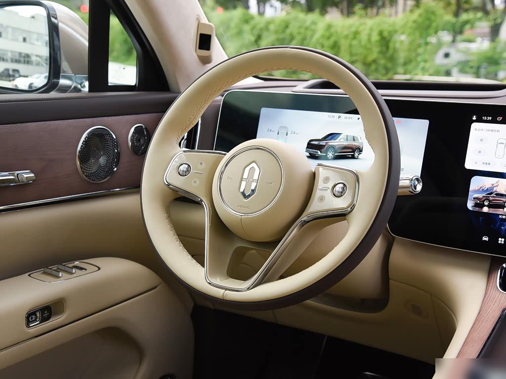 AITO M9 EV Ultra 6-seat, фото 16