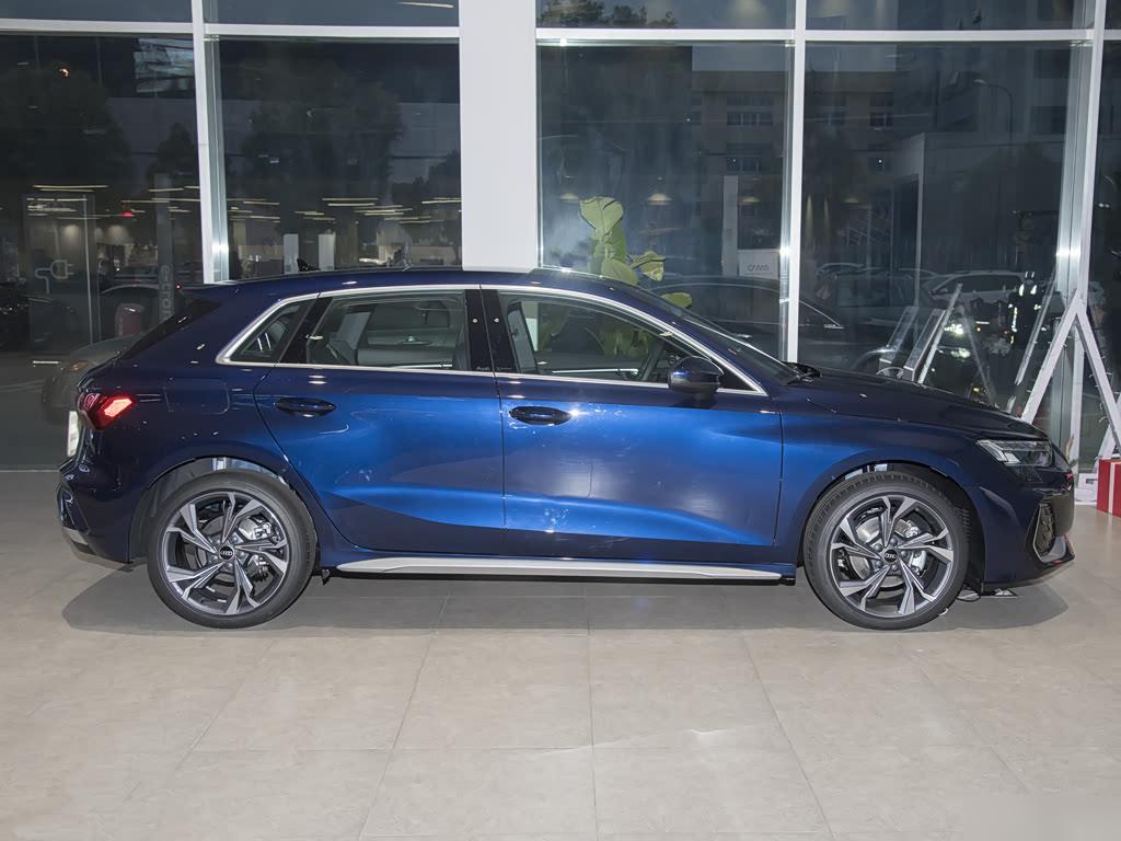 Audi A3 Sportback 35 TFSI Premium, фото 9