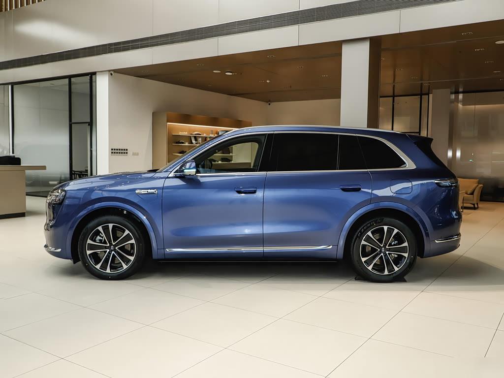 AITO M7 EV Ultra AWD 6-seat 192-line LiDAR, фото 5
