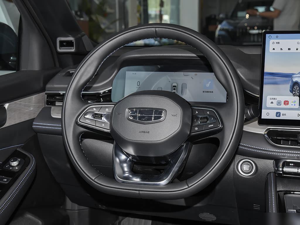 Geely Preface i-HEV Hybrid, фото 15