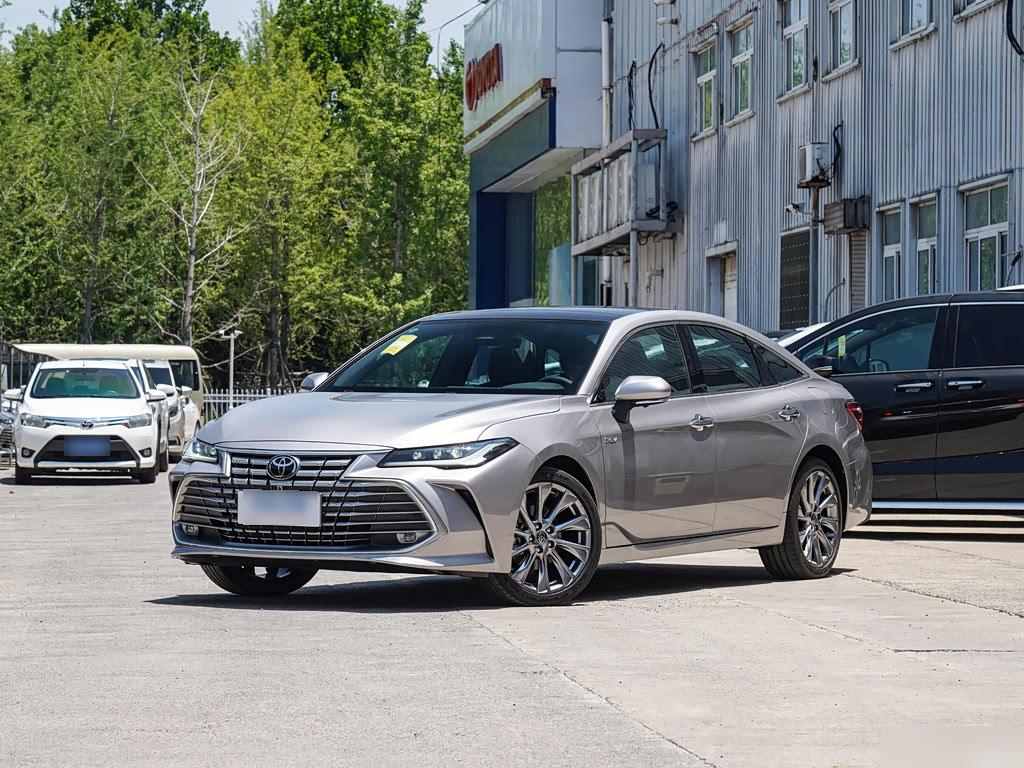 Toyota Avalon Hybrid 2.0L Premium, фото 2