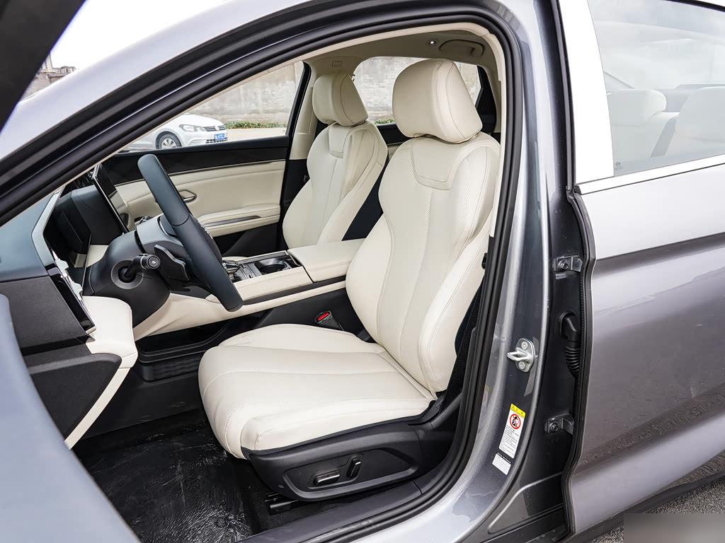 BYD Qin L DM-i ADAS 120 km, фото 19