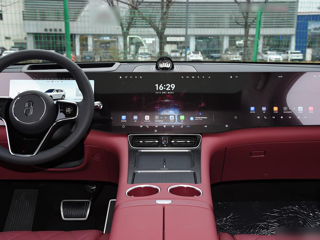AITO M8 EV Max+ 5-seat AWD 192-line LiDAR, фото 12