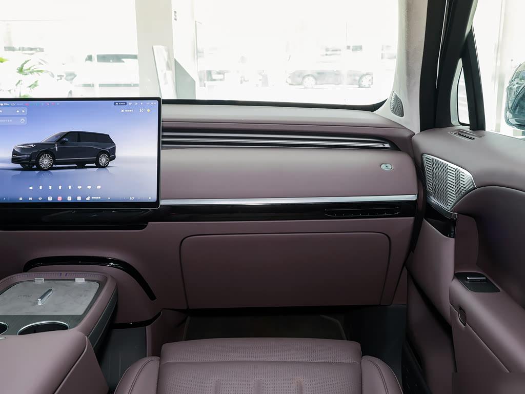 Xpeng GX EV 750 AWD Ultra Flagship, фото 13