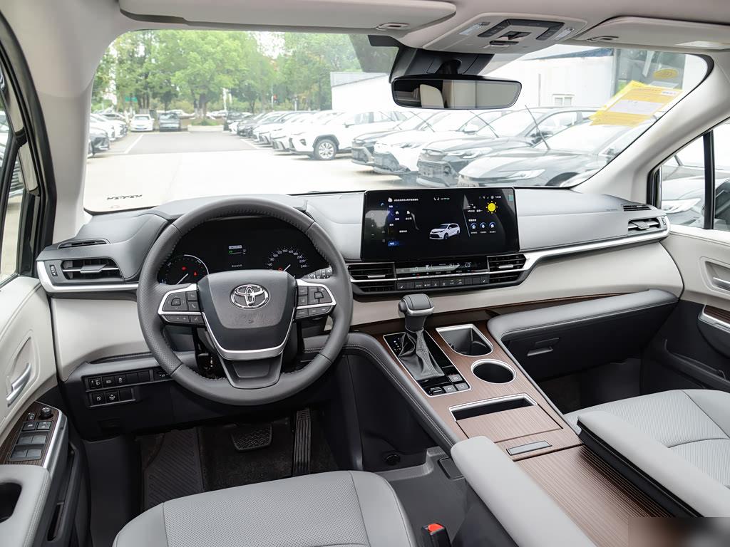 Toyota Sienna 2.5L Hybrid AWD Luxury, фото 14