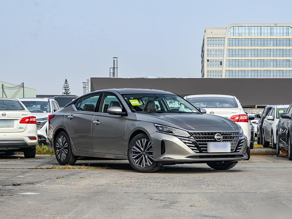 Nissan Teana 2.0L XE, фото 4