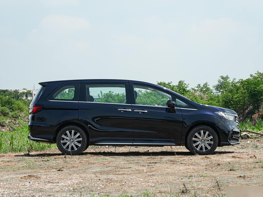 Honda Odyssey 2.0L e:HEV, фото 9