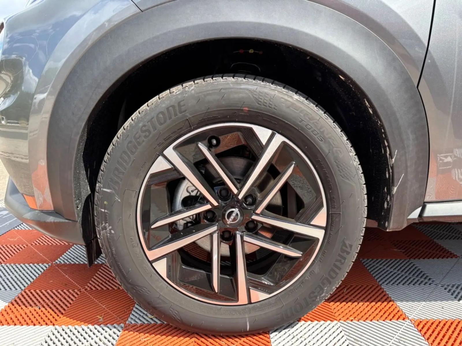 Nissan Juke 1.0 DIG-T 114 N-Connecta, фото 7