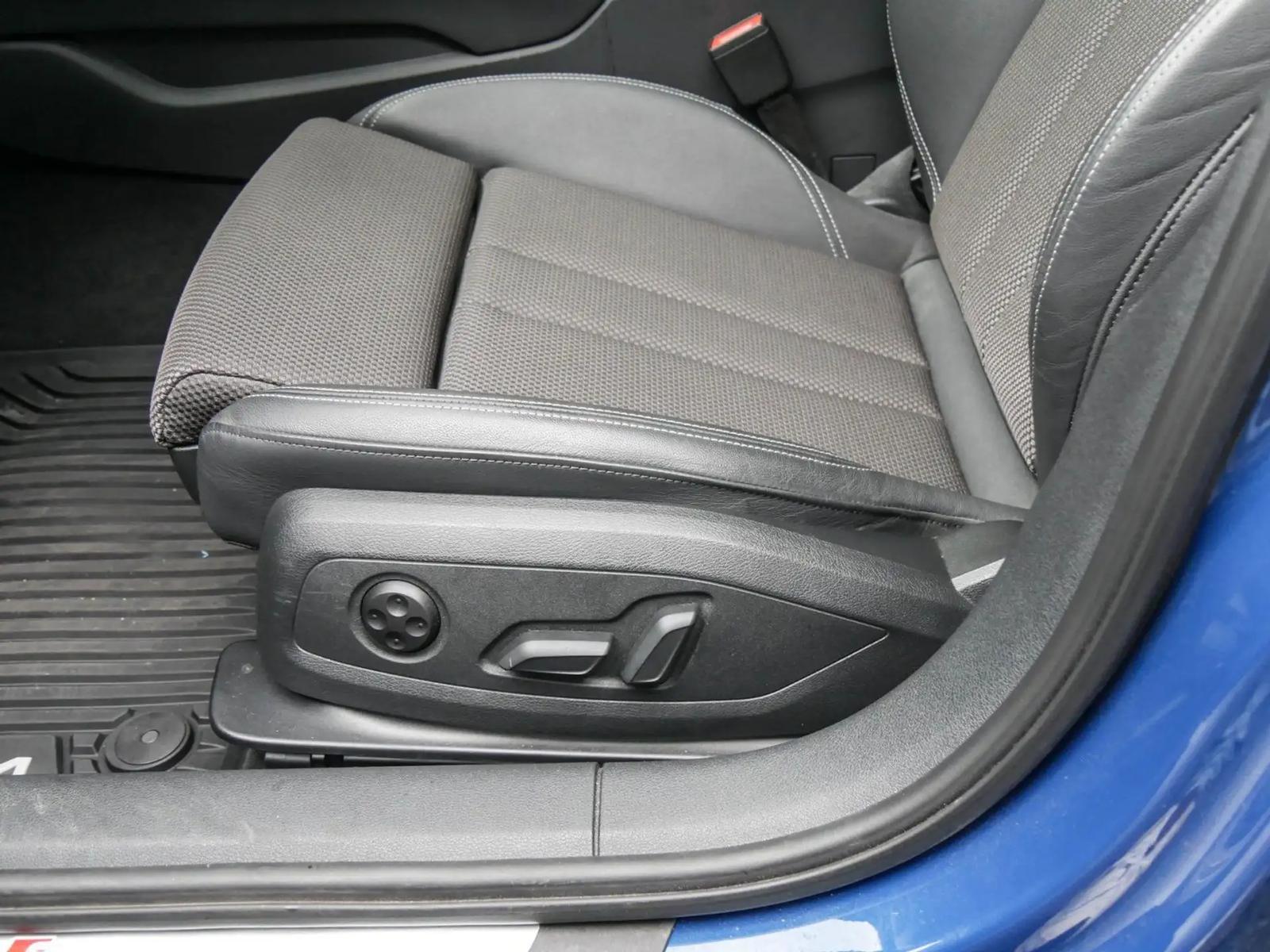 Audi A4 40 TDI quattro S line, фото 12
