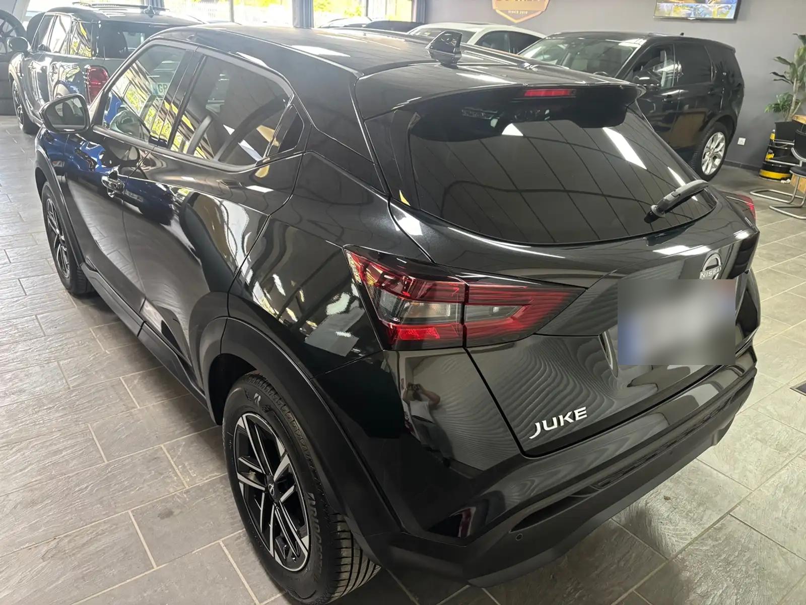 Nissan Juke 1.0 DIG-T N-Connecta 5, фото 5
