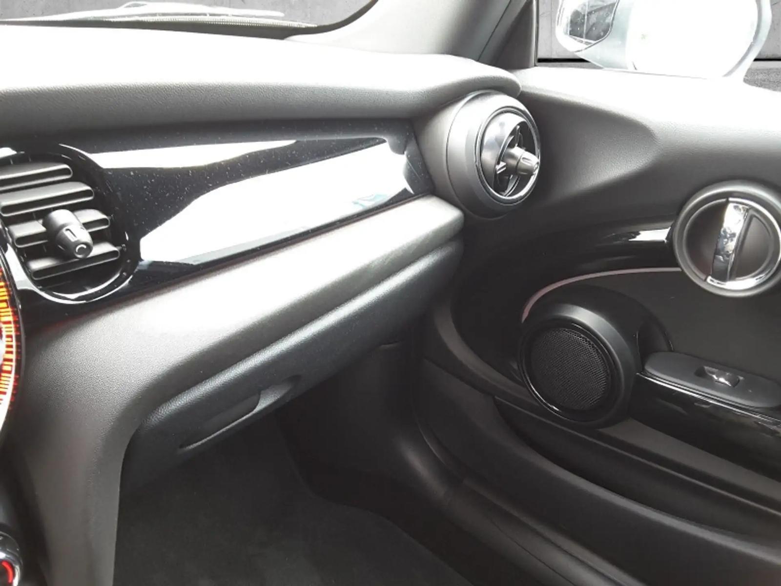 MINI Cooper 1.5 Cooper JCW, фото 15