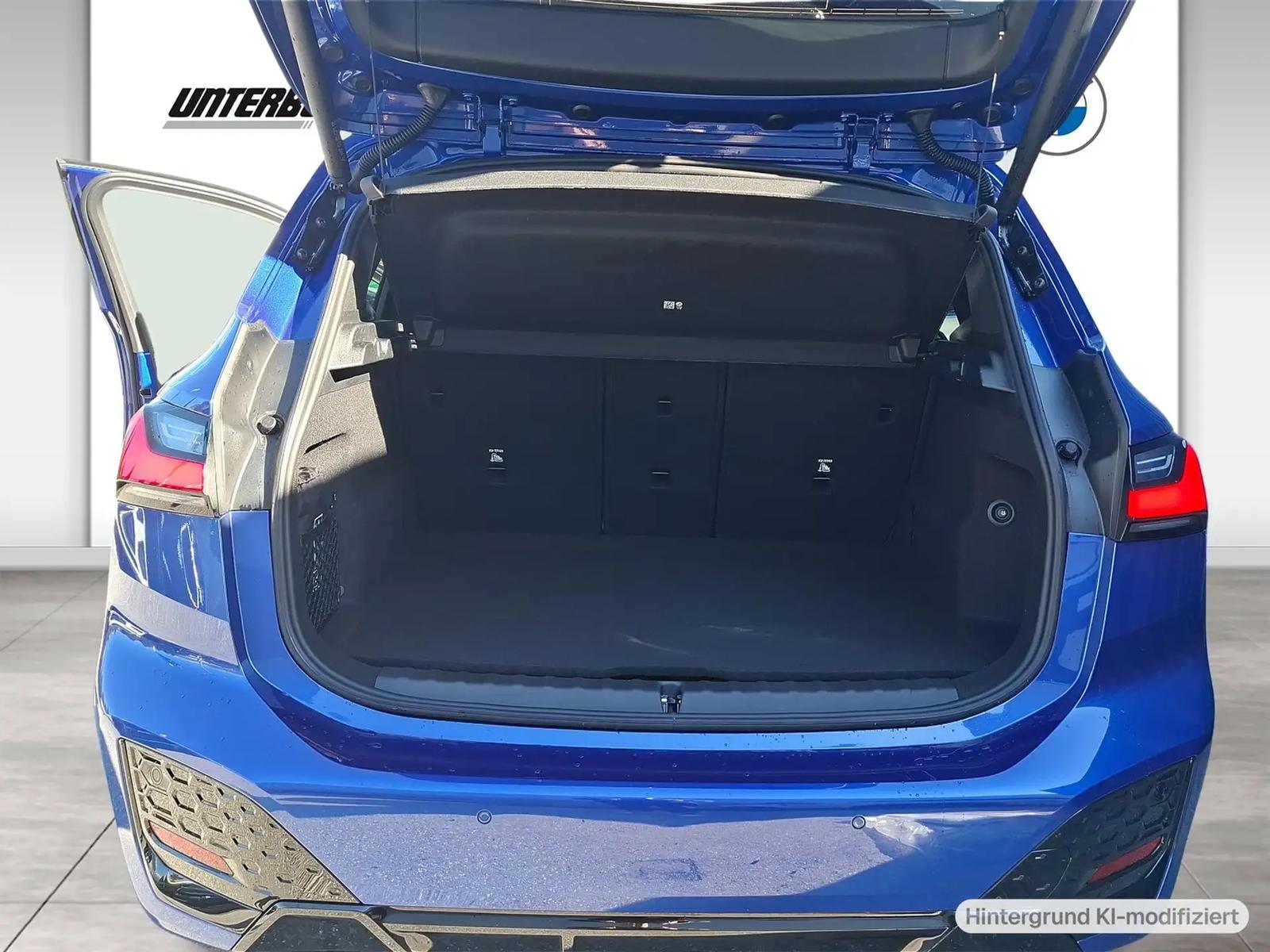 BMW 218 d Active Tourer M Sport, фото 5