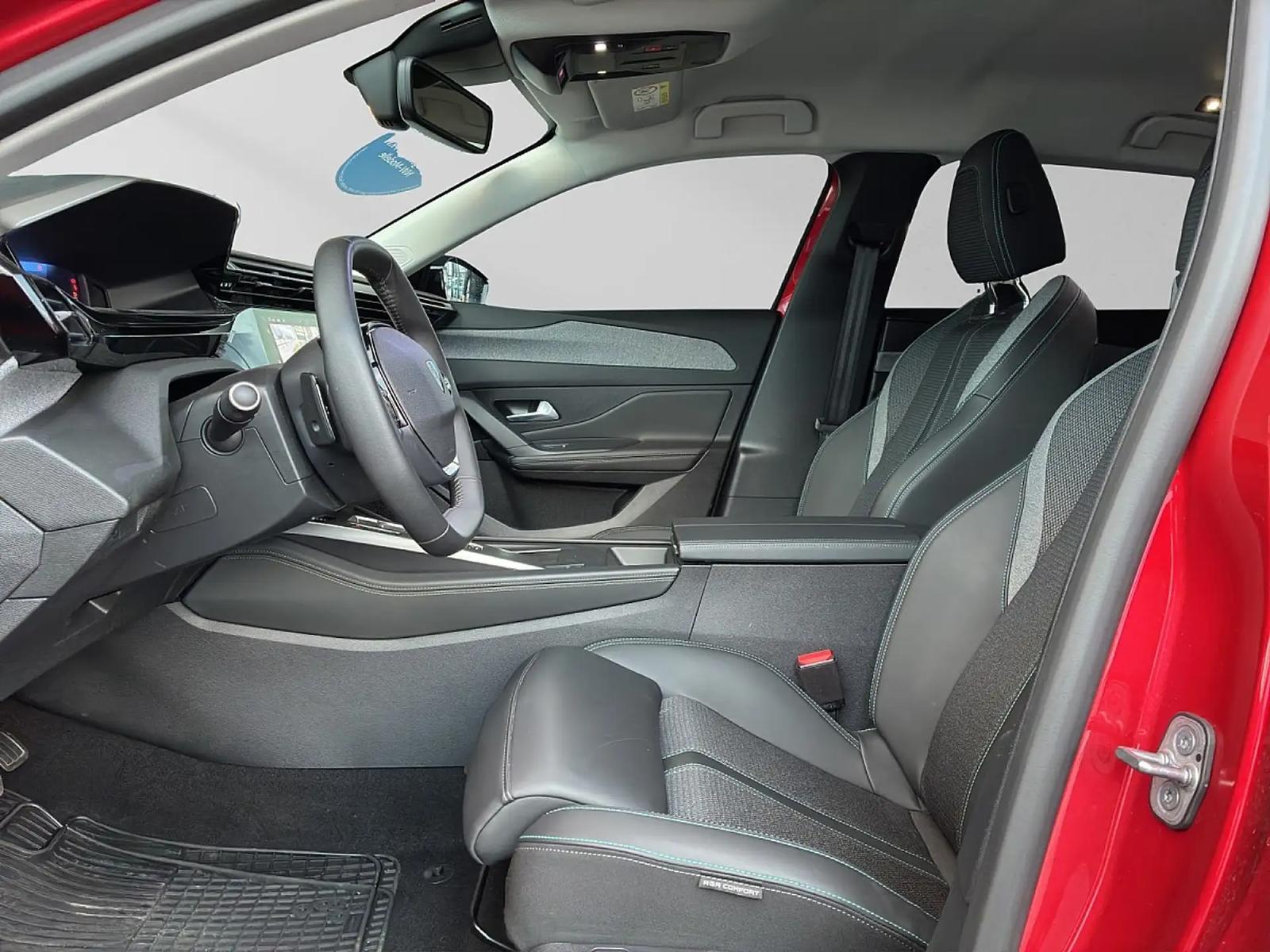 Peugeot 308 SW BlueHDi 130 S&S EAT8 Allure, фото 5