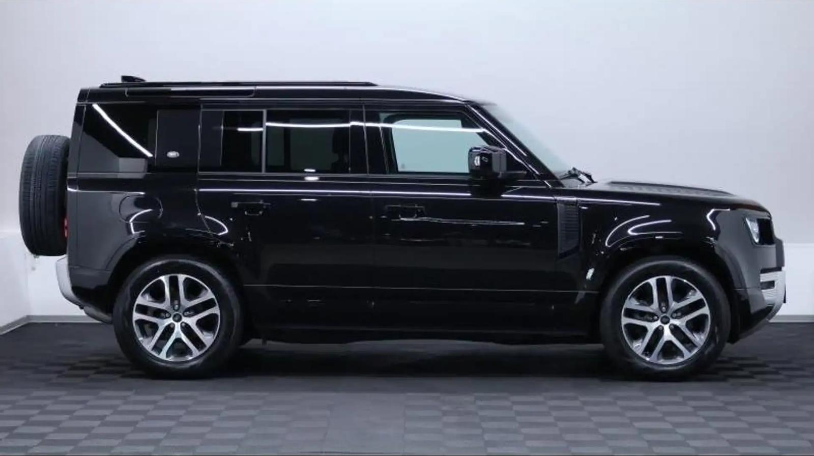 Land Rover Defender D250 XS Edition, фото 4