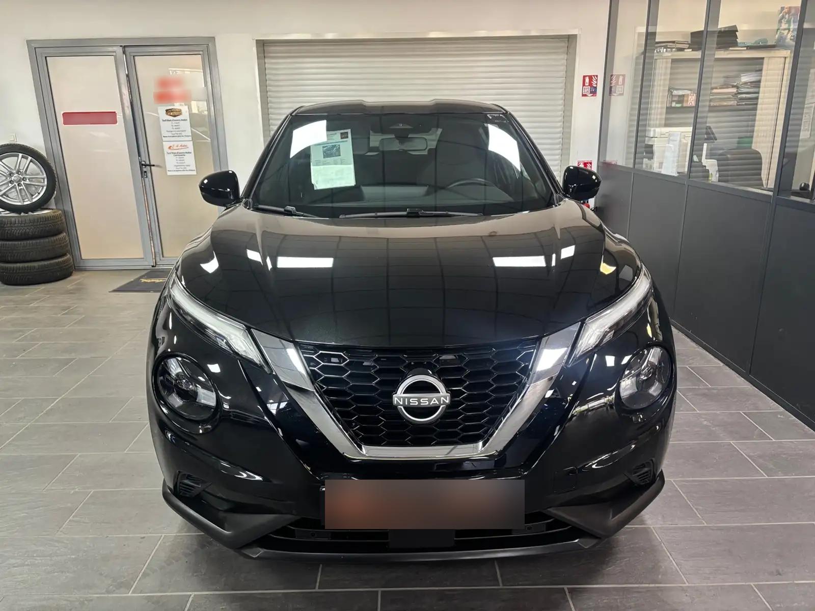Nissan Juke 1.0 DIG-T N-Connecta 5, фото 2