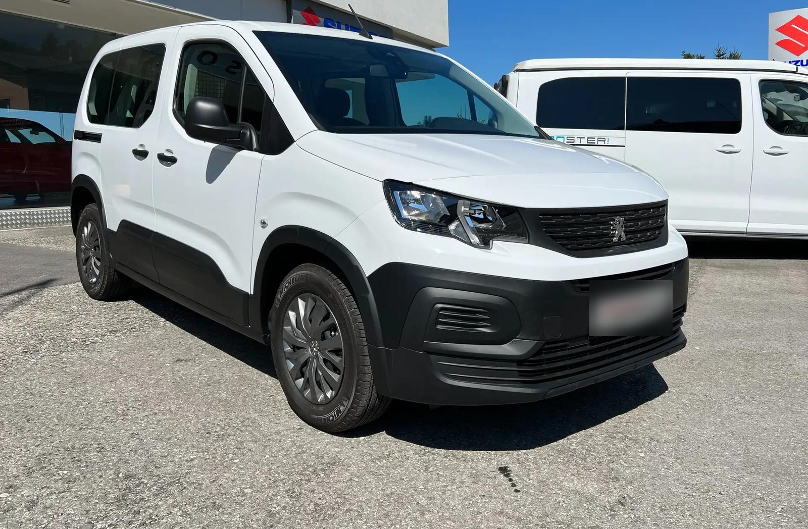 Peugeot Rifter Standard BlueHDI 100 S, фото 4