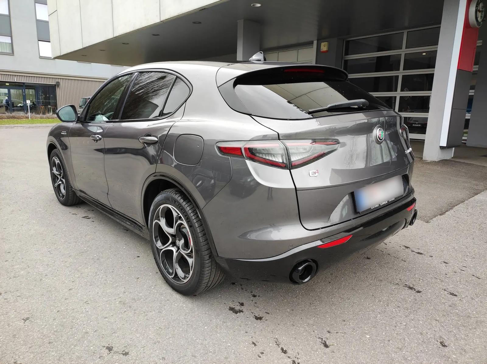 Alfa Romeo Stelvio 2.2 Diesel Veloce AT8 Q4, фото 3