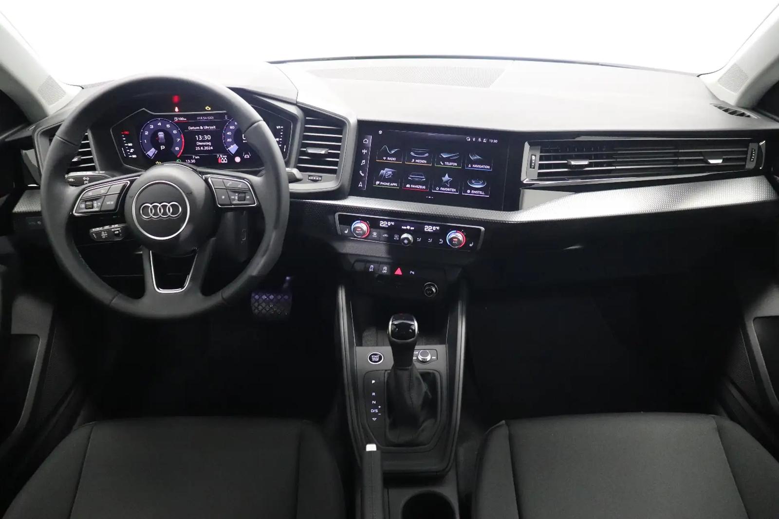 Audi A1 allstreet 30 TFSI S tronic, фото 13