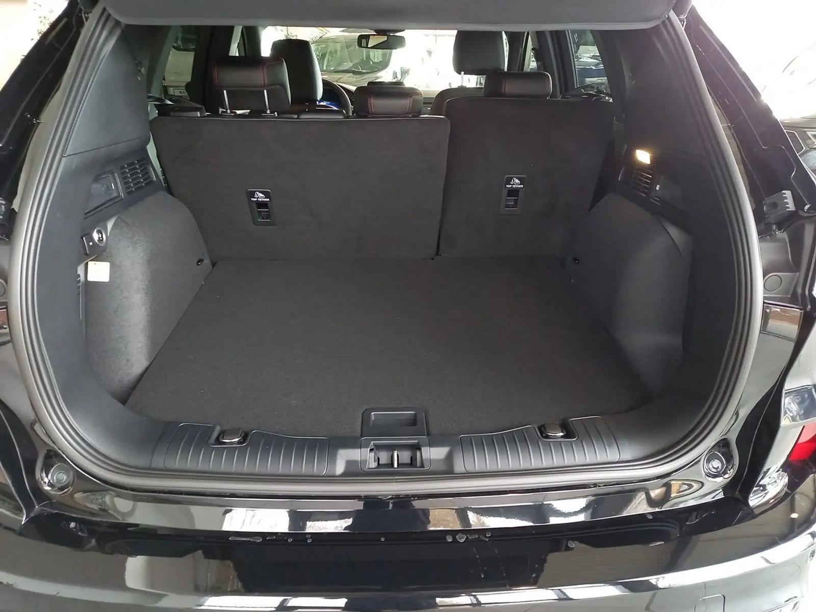 Ford Kuga 2.0 AWD ST-Line X, фото 12
