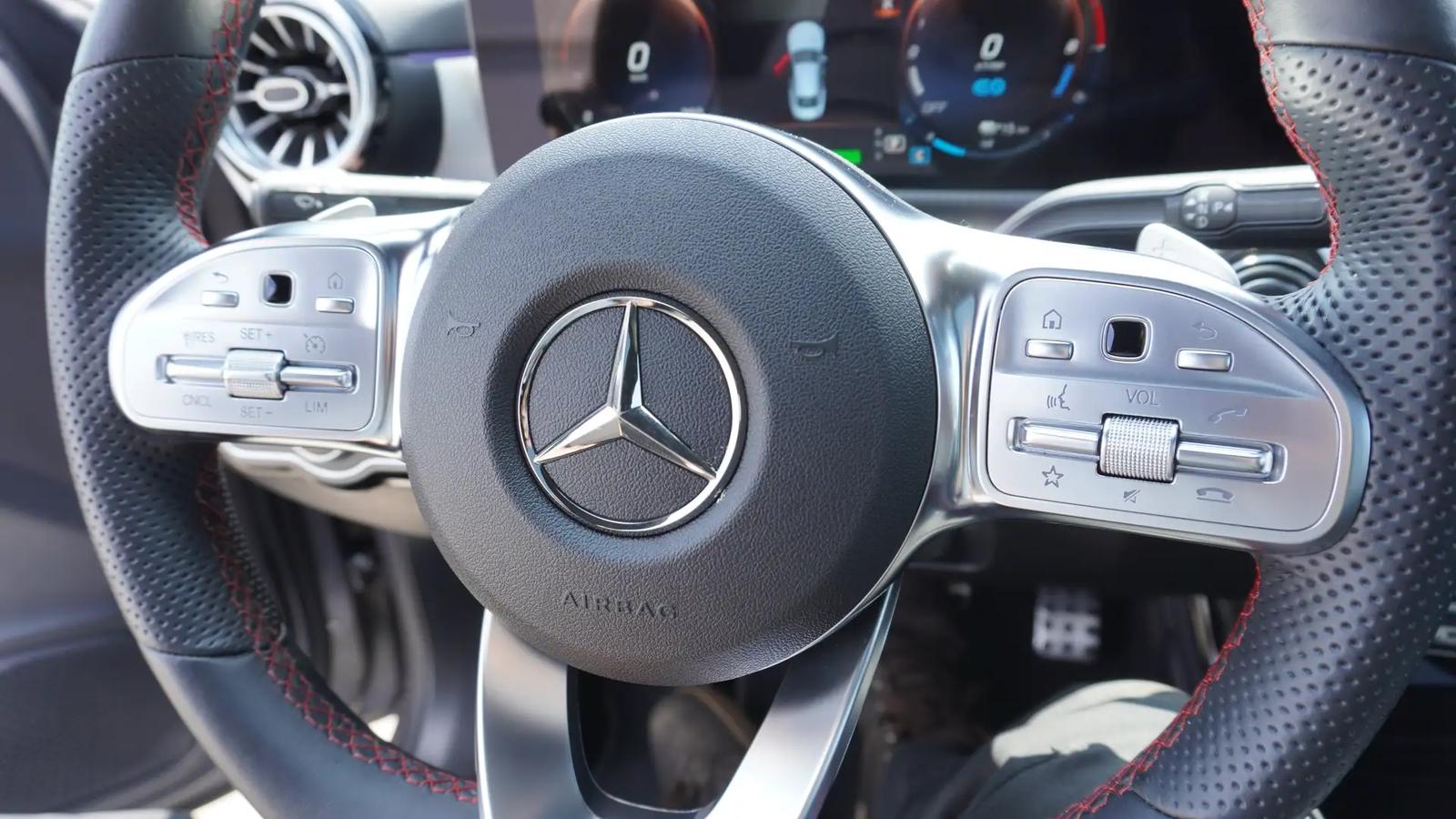 Mercedes-Benz CLA 250 AMG, фото 8