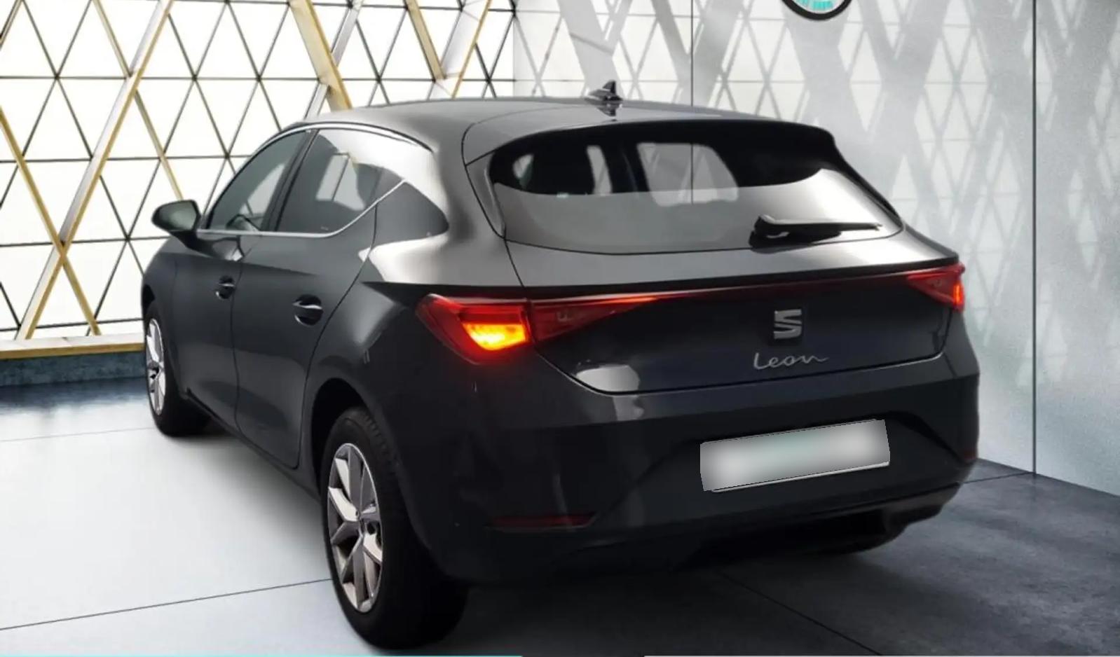 SEAT Leon 2.0 TDI Style XL, фото 3