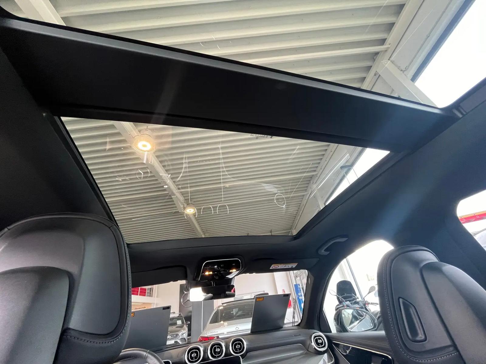 Mercedes-Benz GLC 220 d AMG Line, фото 6
