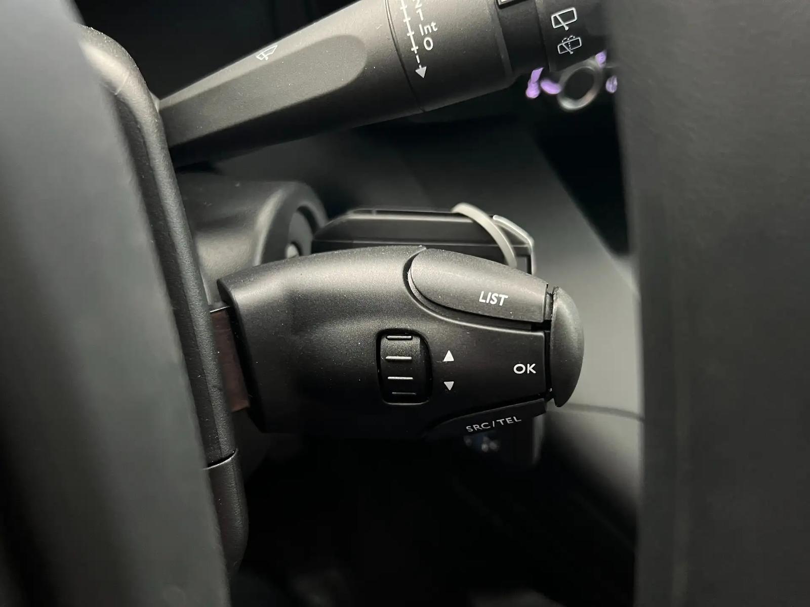 Peugeot Rifter Standard BlueHDI 100 S, фото 14