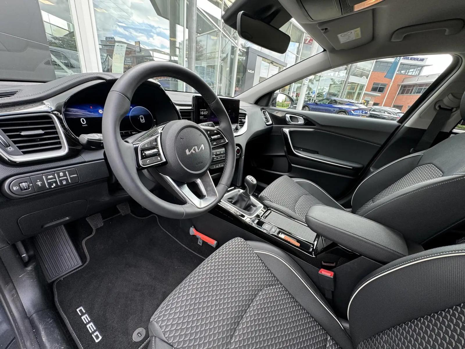 Kia Ceed 1.0 T-GDi DynamicPlusLine, фото 7
