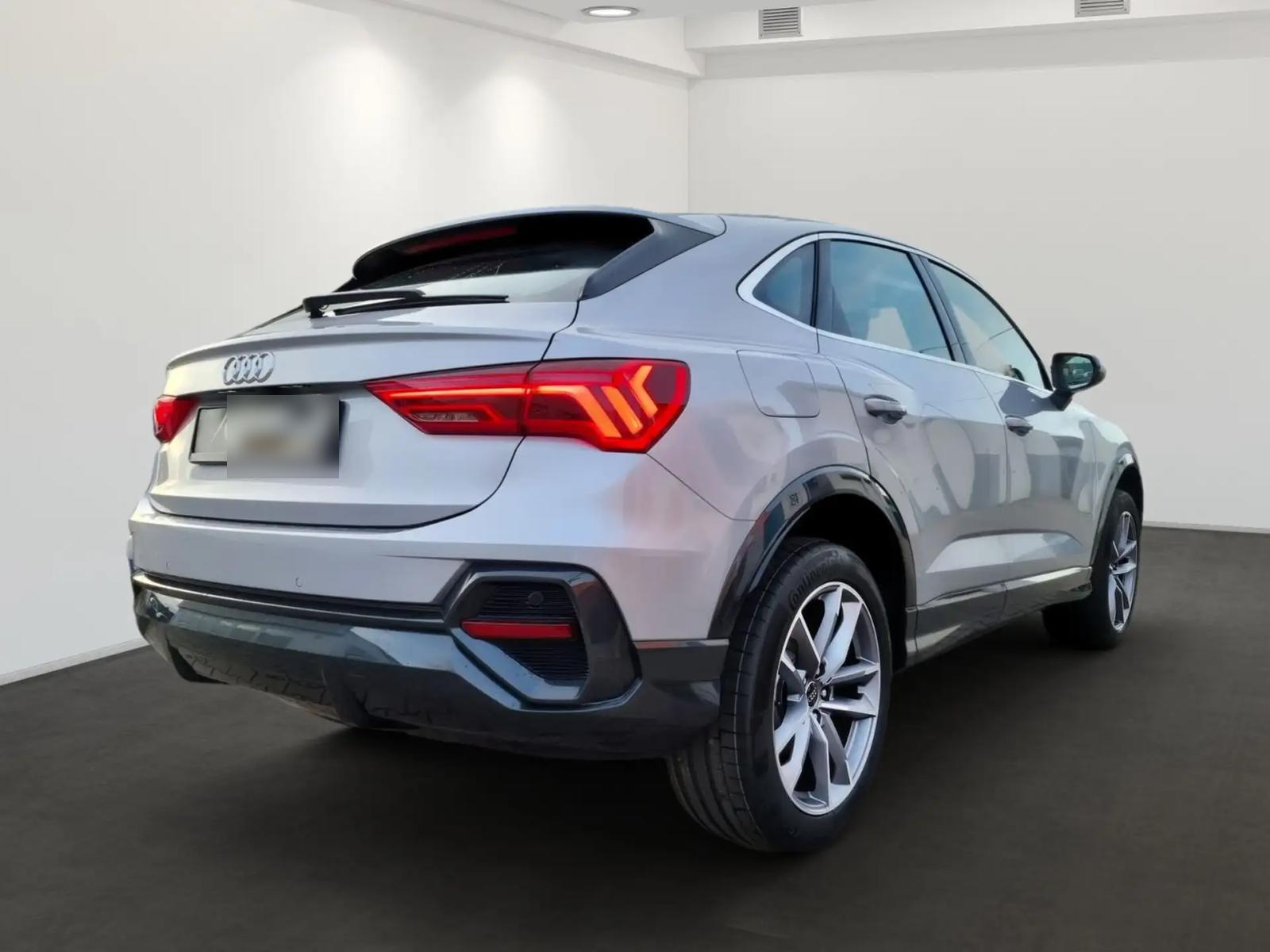 Audi Q3 35 TFSI, фото 4