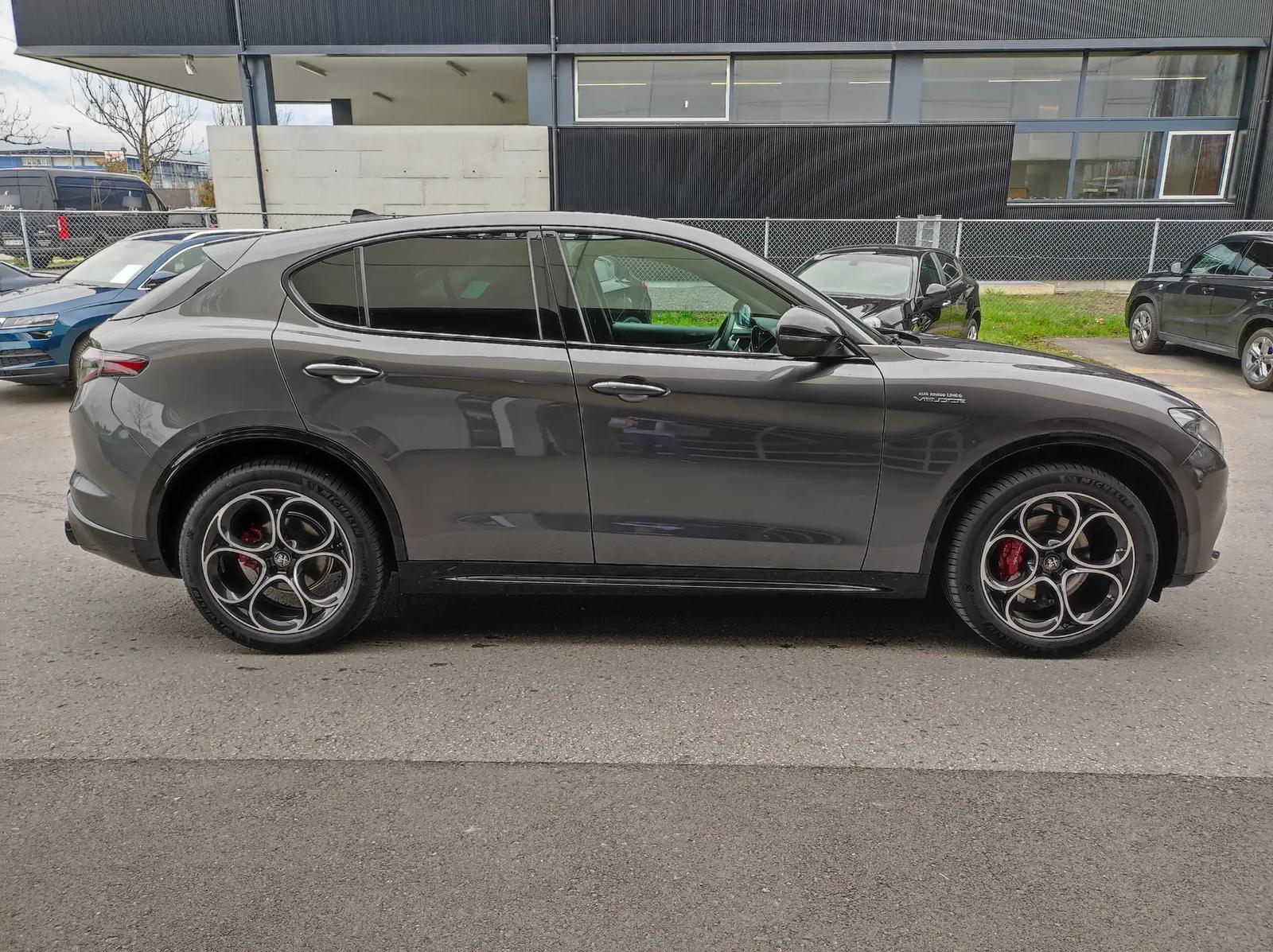 Alfa Romeo Stelvio 2.2 Diesel Veloce AT8 Q4, фото 6