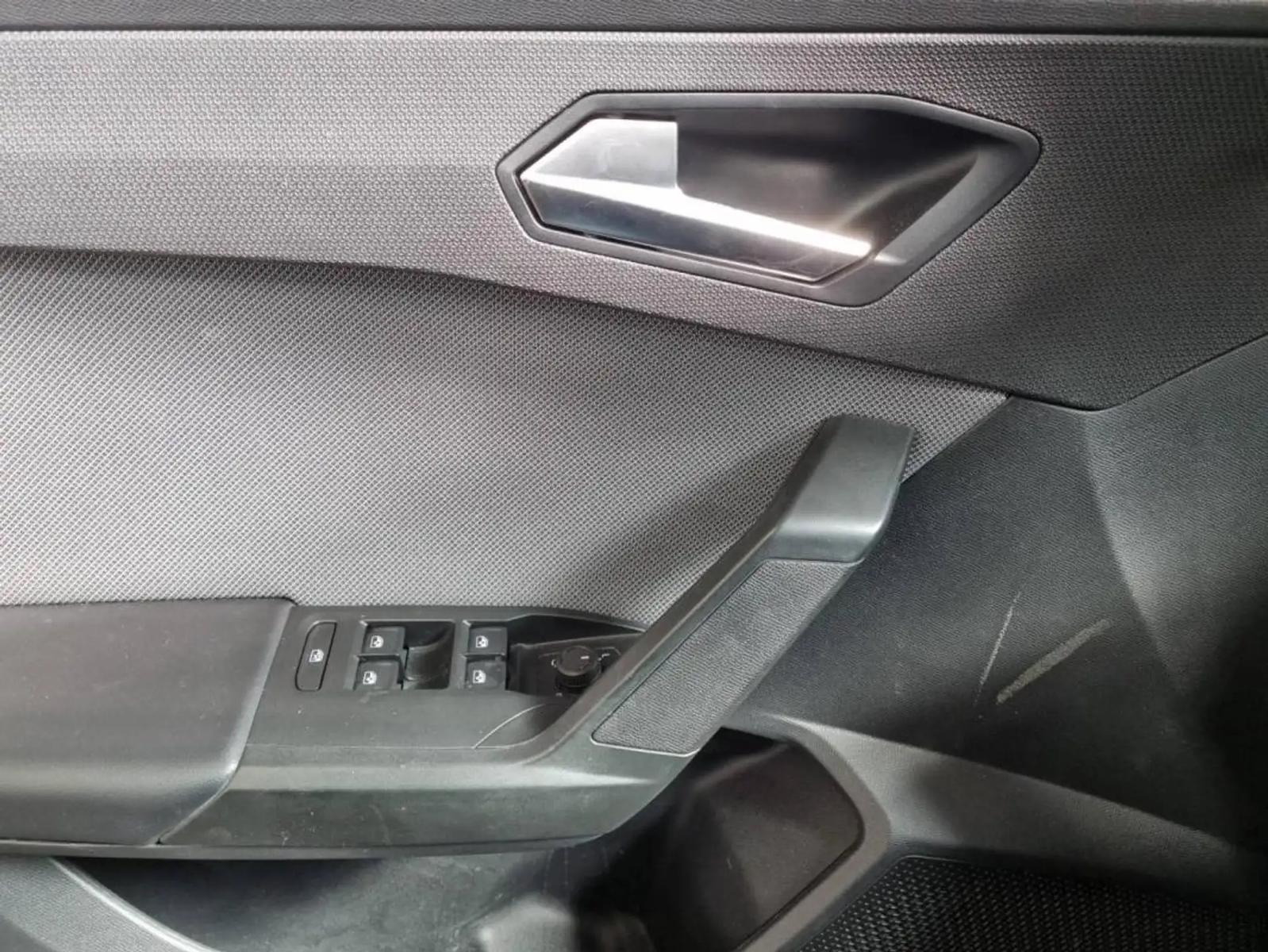 SEAT Leon IV Sport Tourer 2.0 TDI Style XL, фото 17