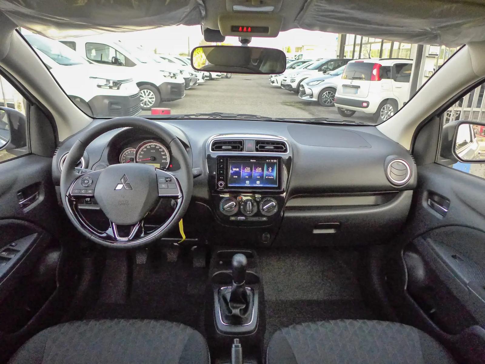 Mitsubishi Space Star 1.2 Invite Plus, фото 8