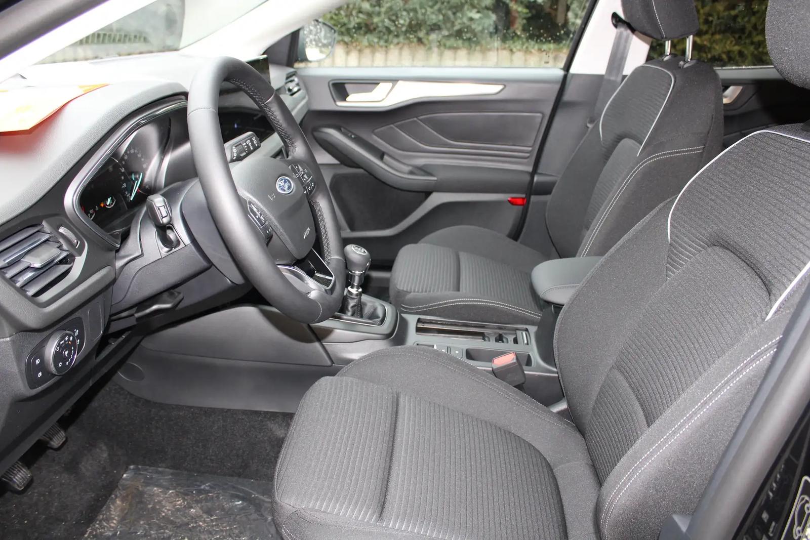 Ford Focus Titanium, фото 11