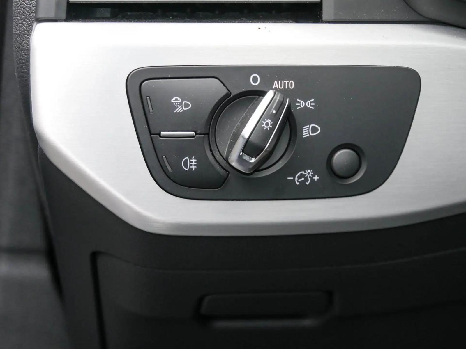 Audi A4 40 TDI quattro S line, фото 13